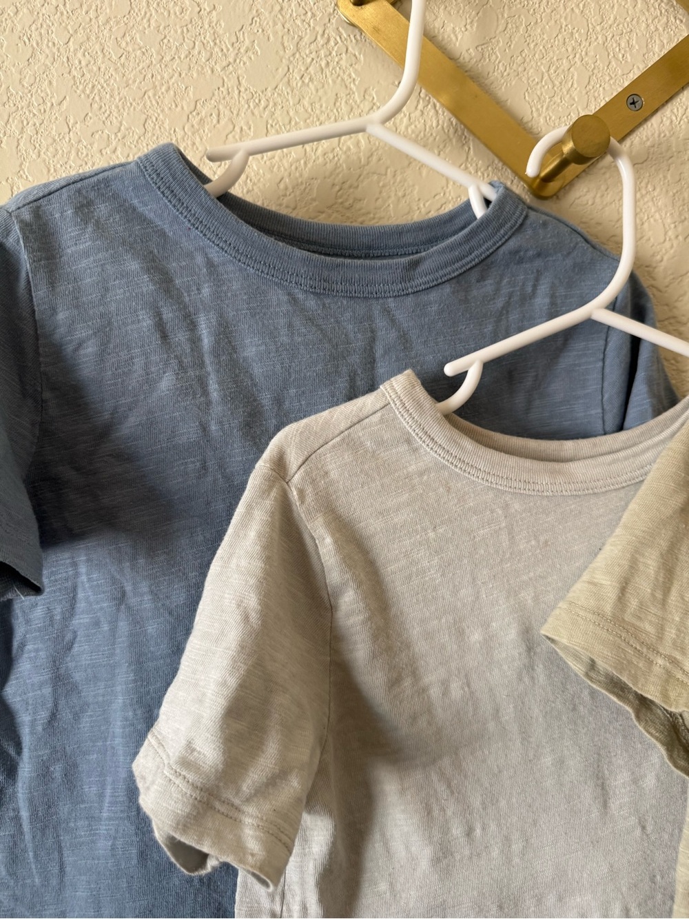 Little Co tee bundle - Picture 3 of 4